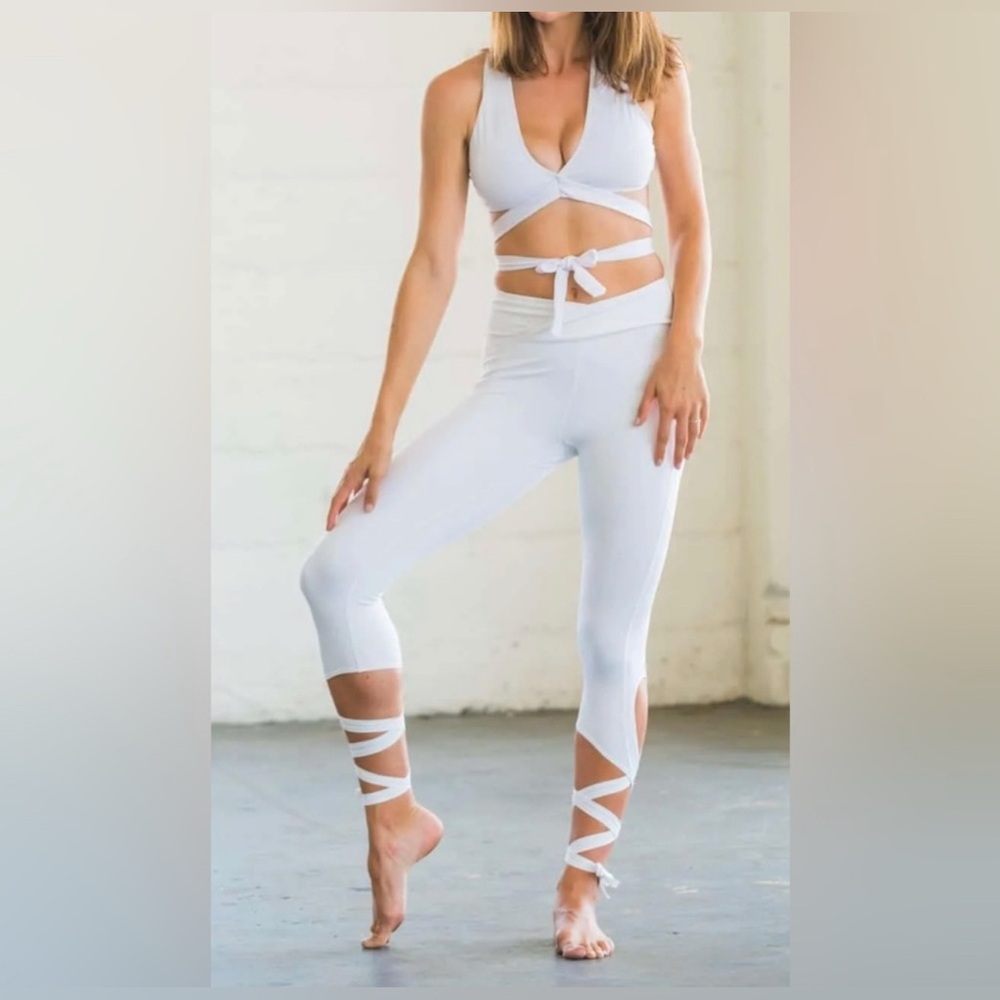 Flexi Lexi White Wrap-Tie Yoga Leggings – Women’s M - Picture 2 of 14